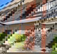 Ploughmans Motor Inn - Accommodation Whitsundays