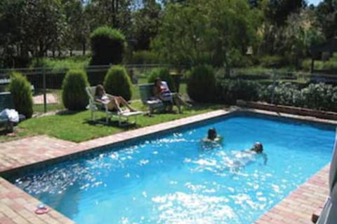 Aristocrat Waurnvale Motel - Accommodation Whitsundays 1