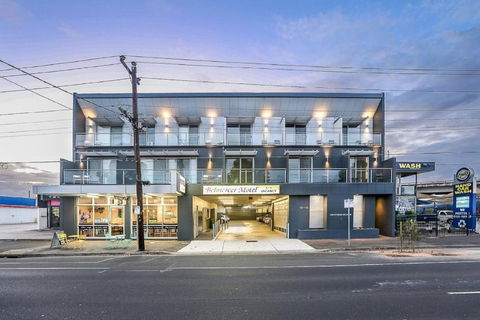 Belmercer Motel - Accommodation Whitsundays 3