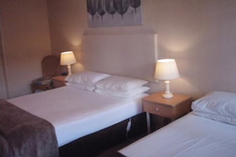 Bella Villa Motor Inn - Accommodation Whitsundays 7