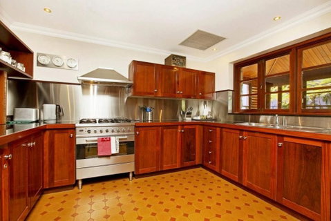 Mandalay Luxury Stay - Accommodation Whitsundays 1