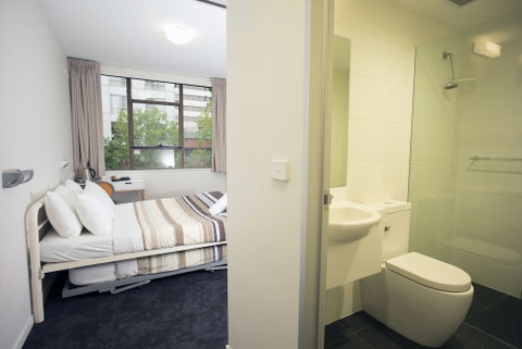 Canberra City YHA - Hostel - Accommodation Whitsundays 5