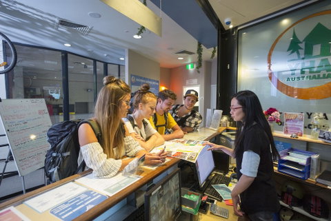 Canberra City YHA - Hostel - Accommodation Whitsundays 1