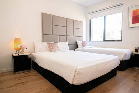 E06-darling Harbour Studio - Accommodation Whitsundays 2