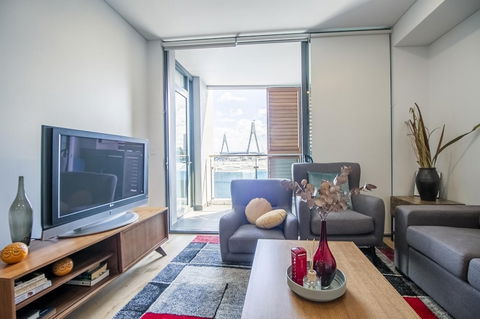 C16 Darling Harbour 2 BDR APT - Accommodation Whitsundays 6
