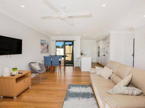 VIlla Zelma Culburra Beach - Accommodation Whitsundays 2