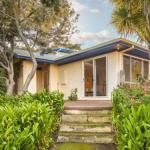 Sky Mirror Cottage - Accommodation Whitsundays 0