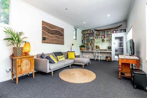 SUNSET BEACH SHACK On SURF - Accommodation Whitsundays 0