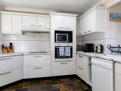 MYSTIC SANDS Gerroa 4pm Check Out Sundays - Accommodation Whitsundays 1