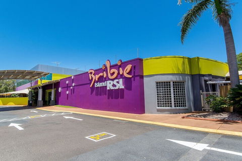 Ground Floor Air Conditioned Fabulous Waterviews Overlooking Pumicestone Passage - Accommodation Whitsundays 2