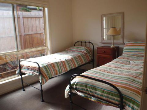 Paradise At The Beach Rosebud - Accommodation Whitsundays 2