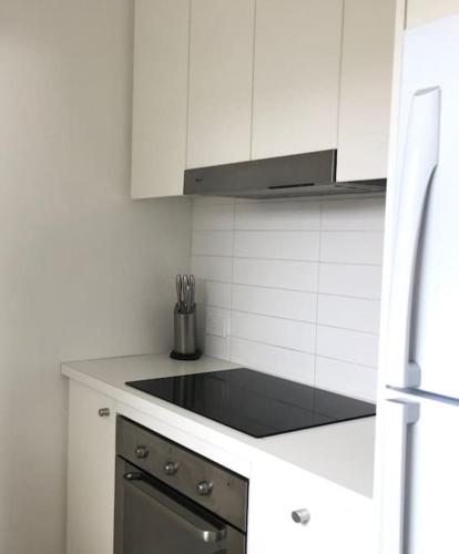 10 Anderson Avenue Sandy Point - Accommodation Whitsundays 3