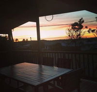Sunset Deck Beach House Sandy Point - Accommodation Whitsundays