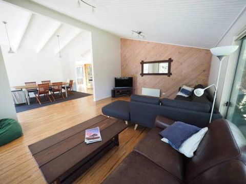 Sleepy Hollow Sandy Point - Accommodation Whitsundays 4