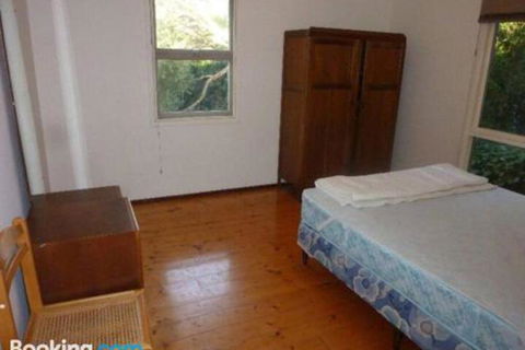11 The Boulevarde Sandy Point - Accommodation Whitsundays 1