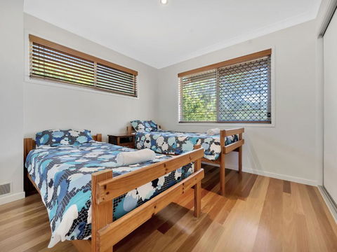 Drift Beach House - Accommodation Whitsundays 3