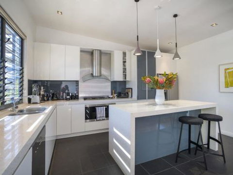 ARALUEN HOUSE Werri Beach 4pm Check Out Sundays - Accommodation Whitsundays 6