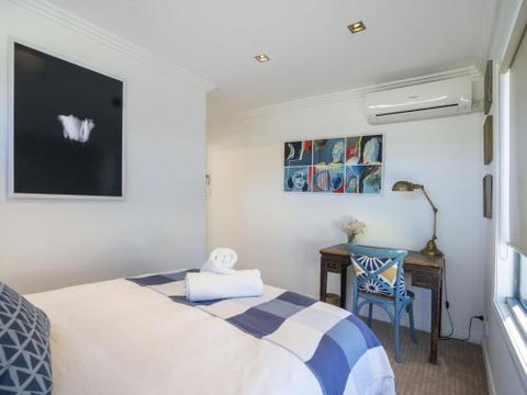 ARALUEN HOUSE Werri Beach 4pm Check Out Sundays - Accommodation Whitsundays 5