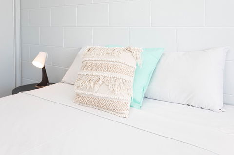 Airlie Sun & Sand Accommodation 2 - Accommodation Whitsundays 2