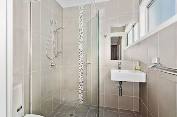 DOLPHIN VIEWS - Accommodation Whitsundays 1