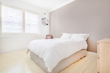 Picturesque Bellevue Hill 2BR Apt H452 - Accommodation Whitsundays 4