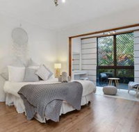 Coolangatta Beachside Villas - Accommodation Whitsundays