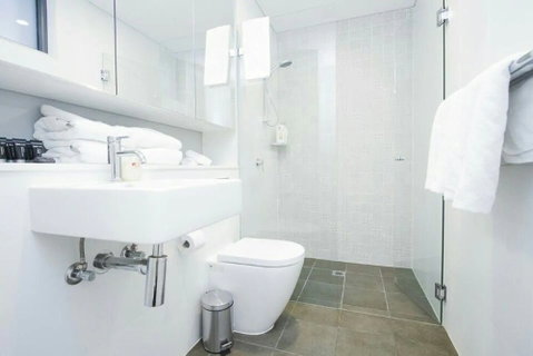 B03-darling Harbour 1 BDR APT - Accommodation Whitsundays 3