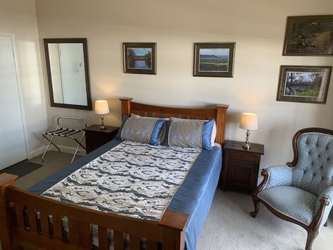 Settlers Hotel York - Accommodation Whitsundays 3