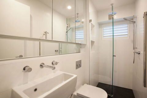 Bronte By Design - Accommodation Whitsundays 0