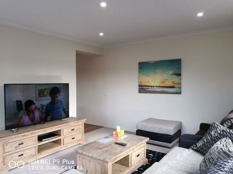 Happy Cozy House - Accommodation Whitsundays 0