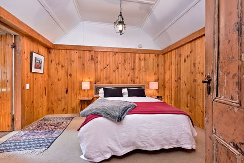 Crackenback Cottage 1884 - Accommodation Whitsundays 2