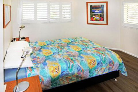 At Cylinder Unit 3 - Accommodation Whitsundays 2