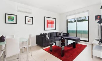 Smart Modern In St. Kilda - Accommodation Whitsundays 1