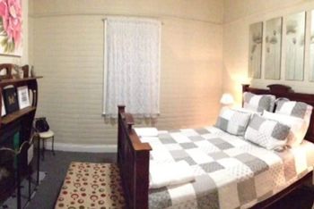 Edgeworth Street Manor - Accommodation Whitsundays 1