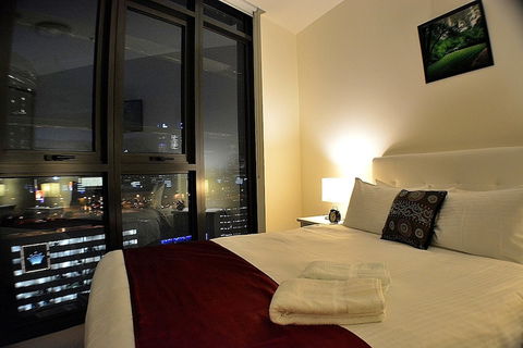 Royal Stays Apartments Southbank - Accommodation Whitsundays 0