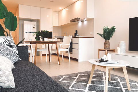St.Tropez Apartment - Accommodation Whitsundays 4