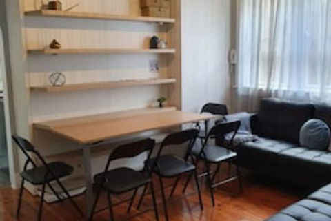Incredible Location 2 Bedroom Bondi Beach Apartment - Accommodation Whitsundays 0