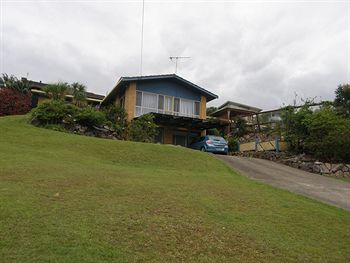 Ambience Holiday Apartments - Accommodation Whitsundays 2