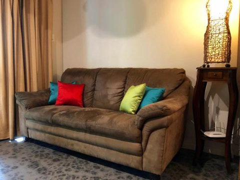 Five 3 Five - The Beachside Barracks - Accommodation Whitsundays 1