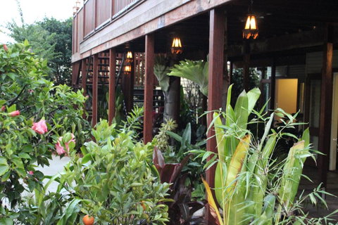 Five 3 Five - The Beachside Barracks - Accommodation Whitsundays 6