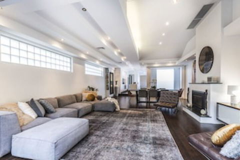 Coogee Luxury Home With Salt Water Pool & Parking - Accommodation Whitsundays 0