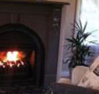 Hideaways at Red Hill Hotel - Accommodation Whitsundays