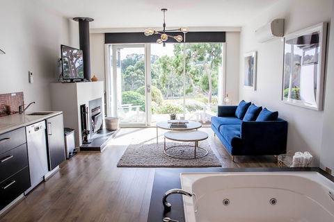 Polperro Villas - Accommodation Whitsundays 2