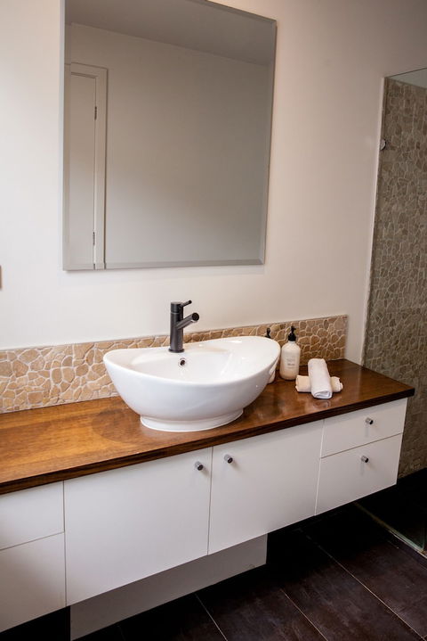 Polperro Villas - Accommodation Whitsundays 6