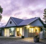 One Tree Bed  Breakfast - Accommodation Whitsundays