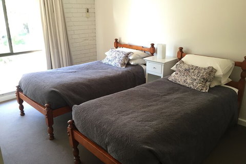 Martin Fields Beach Retreat - Accommodation Whitsundays 4
