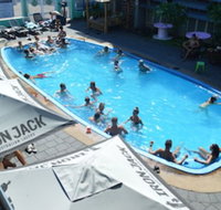 Youth Shack Backpackers - Hostel - Accommodation Whitsundays
