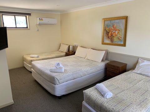 Woodmans Hill Motel - Accommodation Whitsundays 1