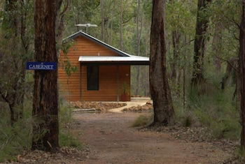 Island Brook Estate - Accommodation Whitsundays 4