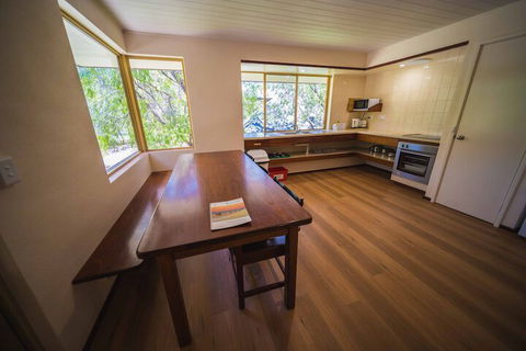 Siesta Park Holiday Resort - Accommodation Whitsundays 7